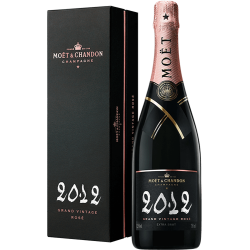 Champagne Moet & Chandon...